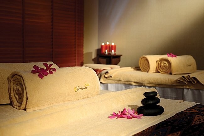 Mall Road Massage Center Lahore 03284577707