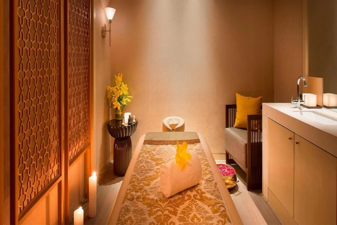 Best Full Body Massage Center Lahore Near Mall Road 03284577707