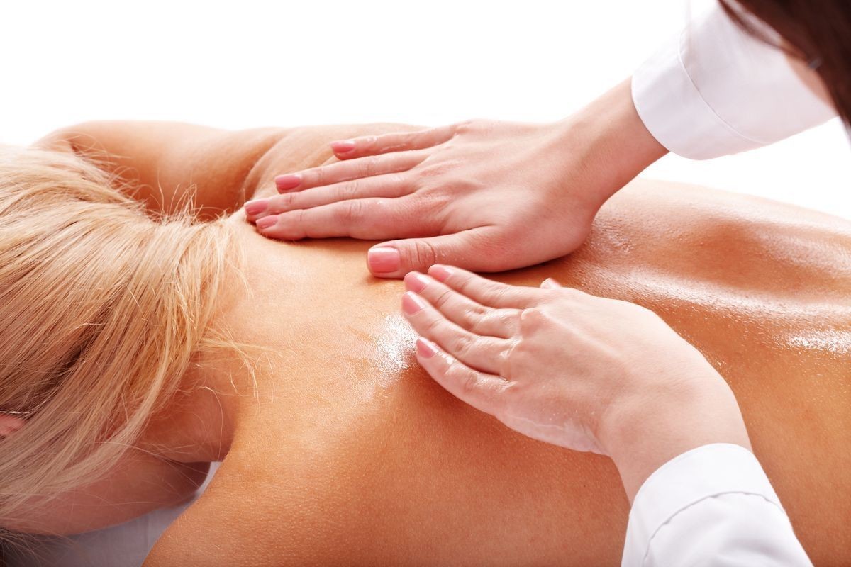 Sunuba Salon and Spa Rejuvenation Center-best massage in Lahore