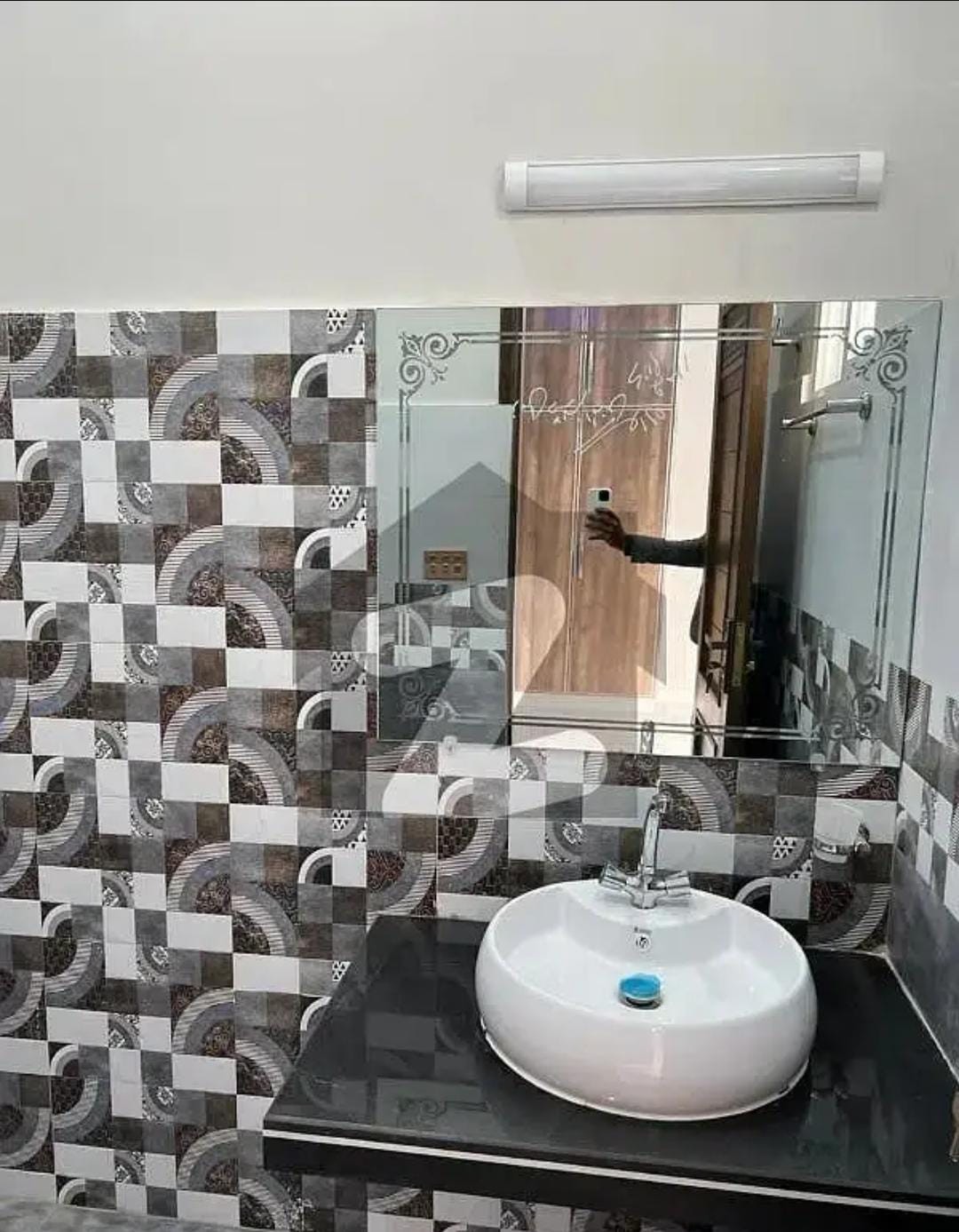 A Gorgeous prime Location house for sale-house for sale in lahore