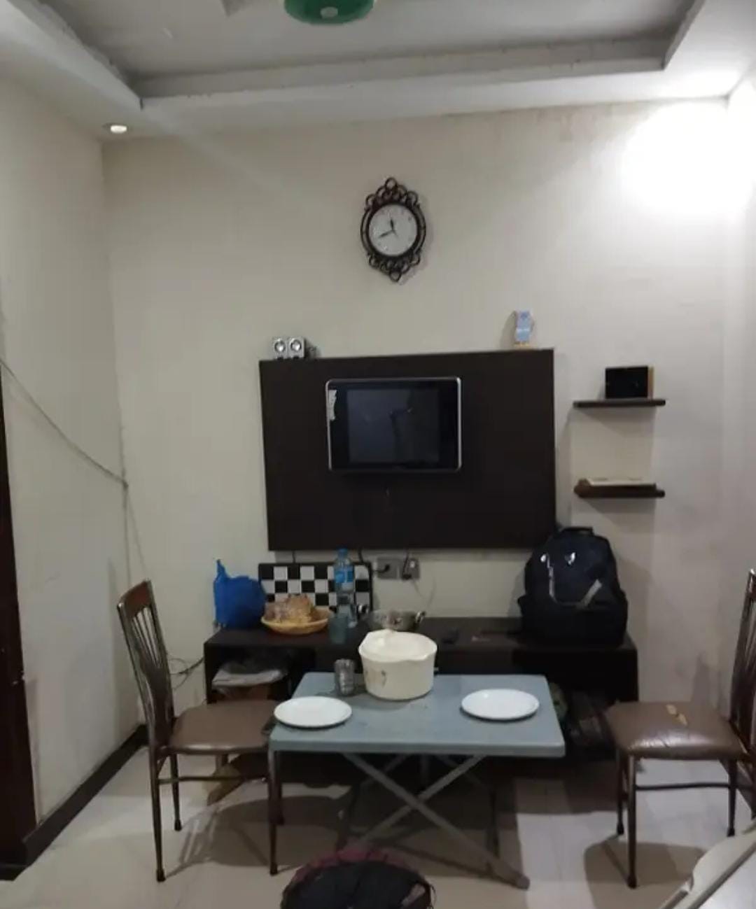 Prime location 3 marla house-house for sale in lahore