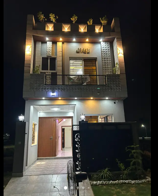 3 marla brand new tripple stori house modern design Avalible for sale with 4 bed
