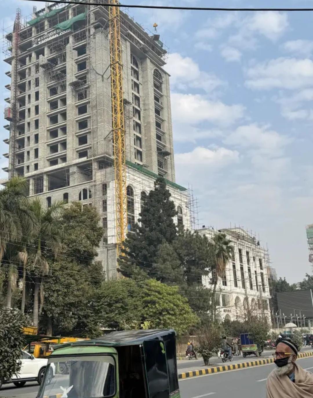 Commercial shop for sale-shop for sale in Lahore MM Alam road