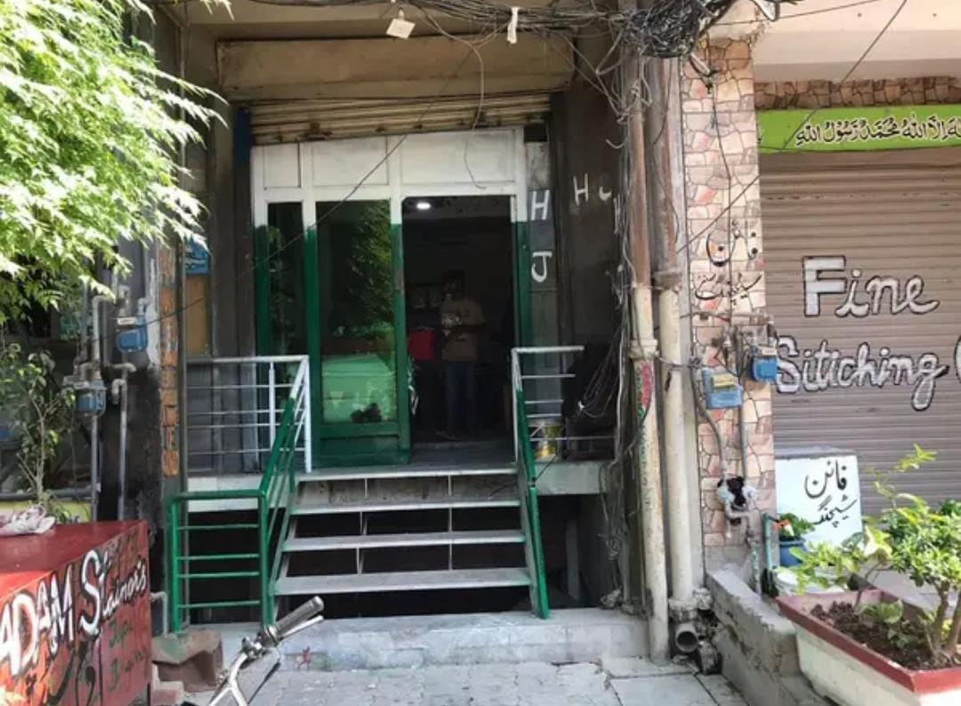 Shop for sale-Shop for sale in LAHORE