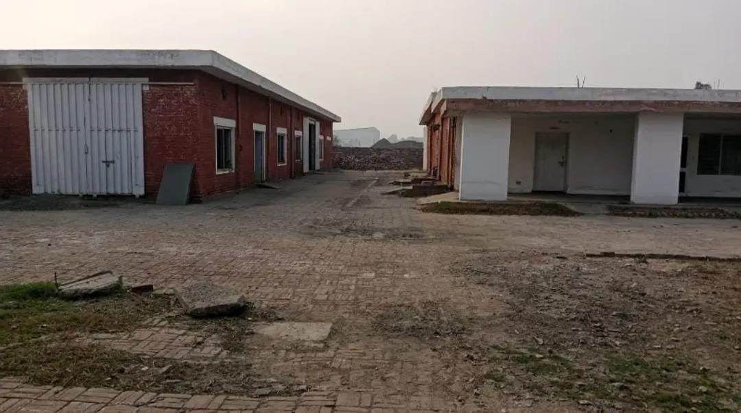 Factory Available for sale-Factory for sale In Lahore