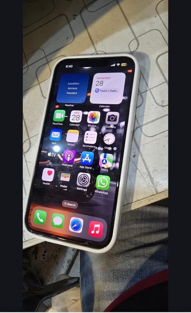 Iphone 13Pro Mobile phone / 256GB / Dual PTA Approved